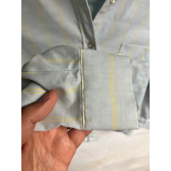 J.C. Penney Carol Evan’s Button-up Shirt Kids Size 10. - Picture 5 of 5